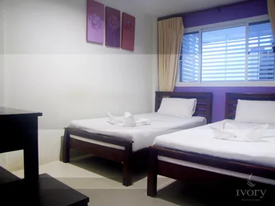 Standard Twin Room — Ivory Phi Phi Island